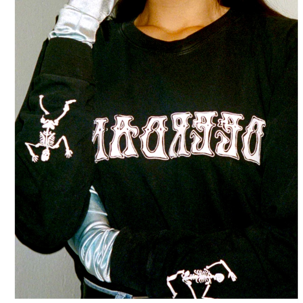 DEERDANA Dancing ☠️ Graphic T-Shirt Limited Edition Cotton NWOT